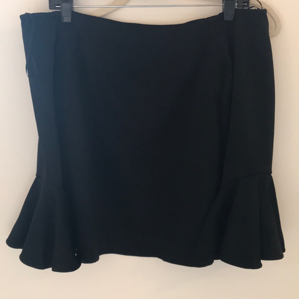 Endless Rose off the shoulder bell slv top